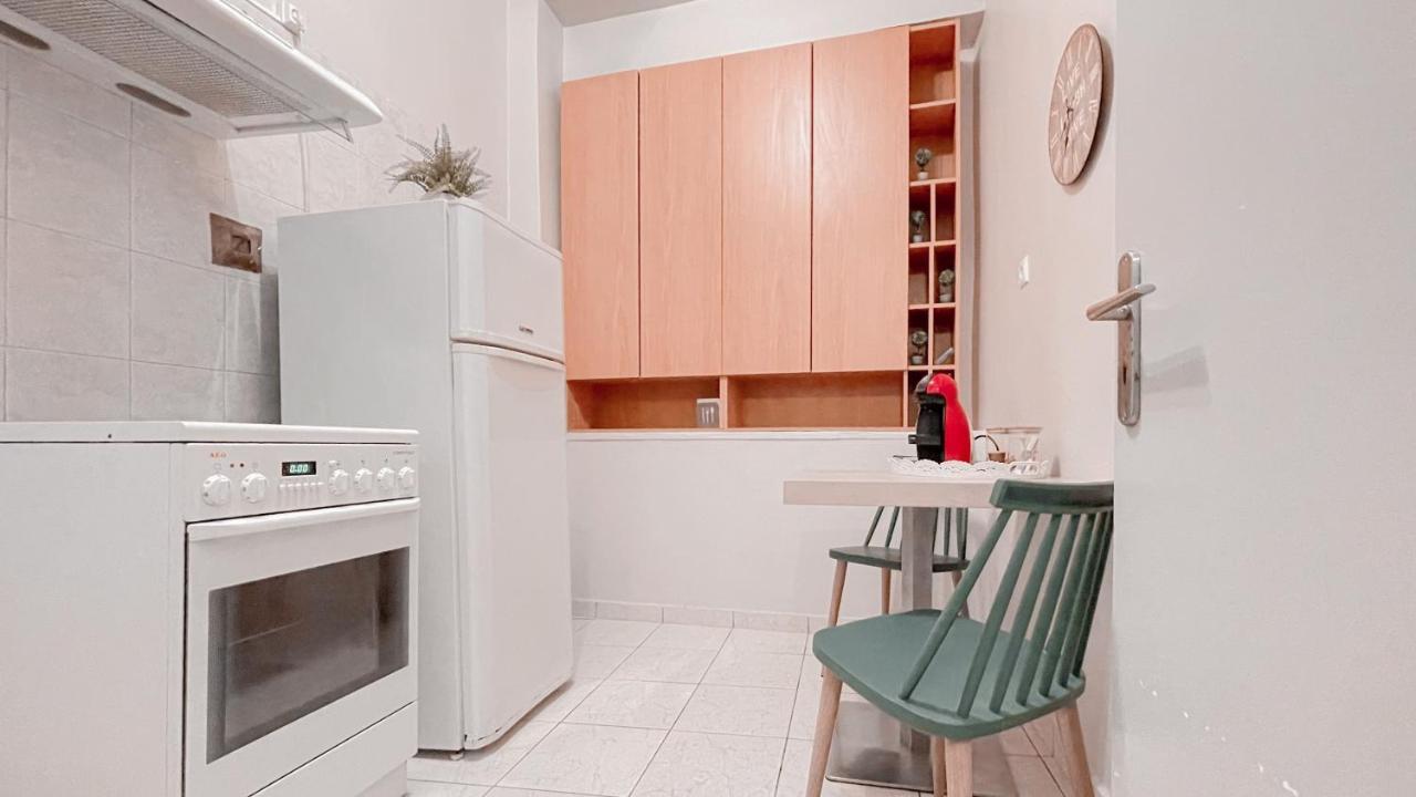 Cute 1Br Apt With Balcony In The Heart Of The City Atena Exterior foto