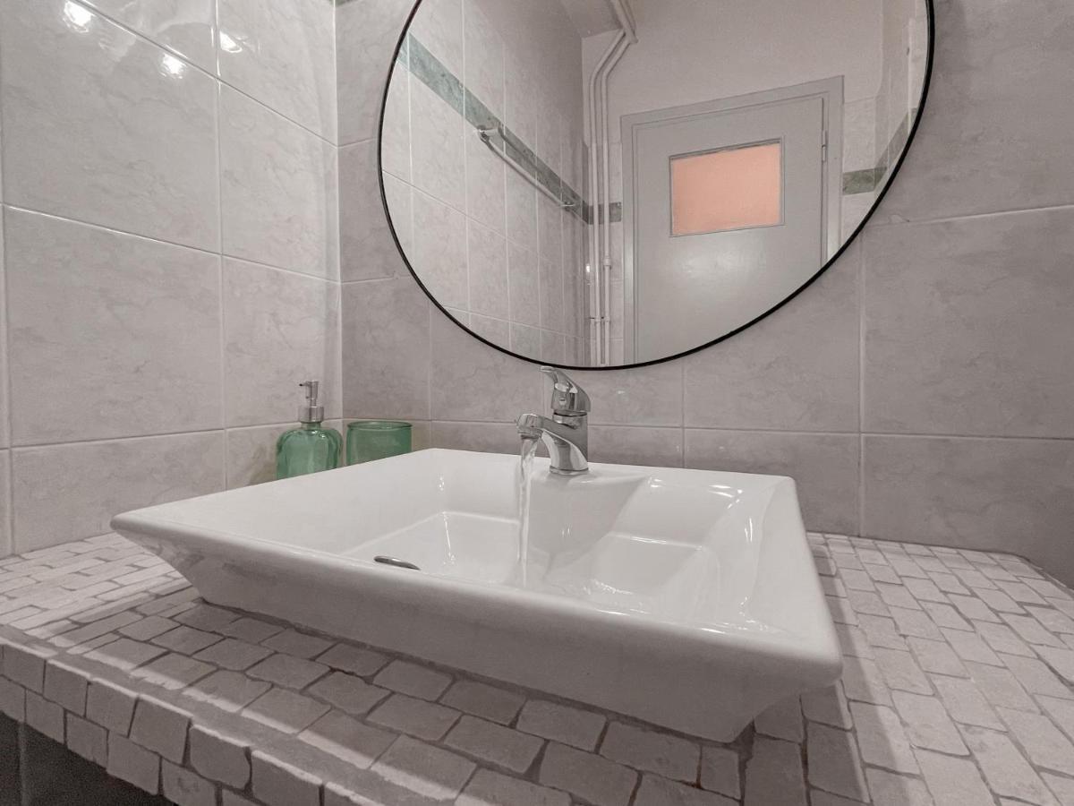 Cute 1Br Apt With Balcony In The Heart Of The City Atena Exterior foto